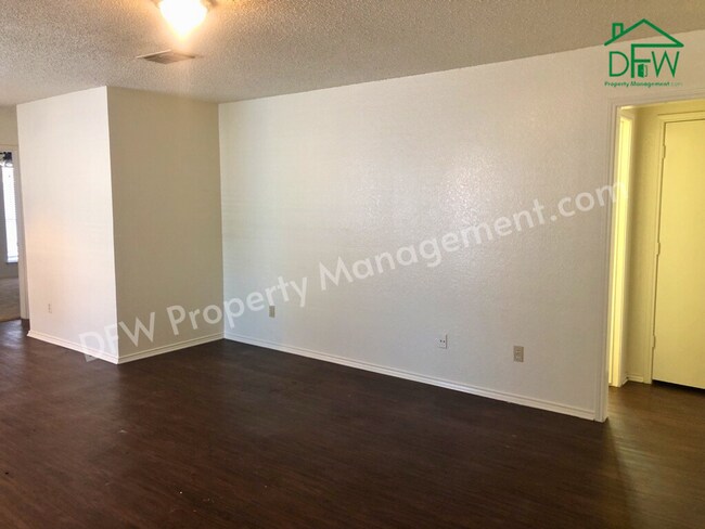 Building Photo - Cozy 2-Bed, 2-Bath Duplex for Rent in Arli...