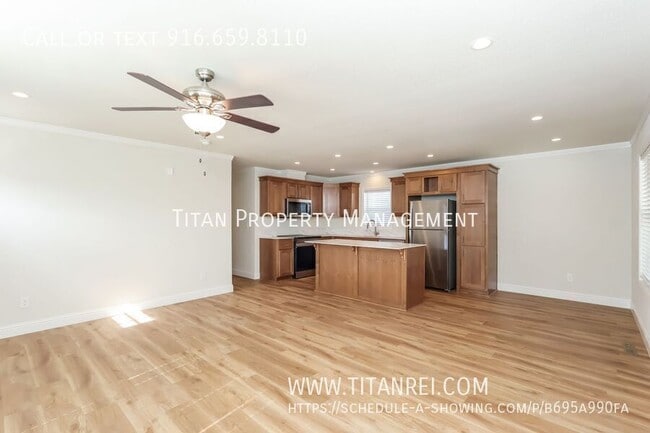 Building Photo - 313 Vandenberg Cir