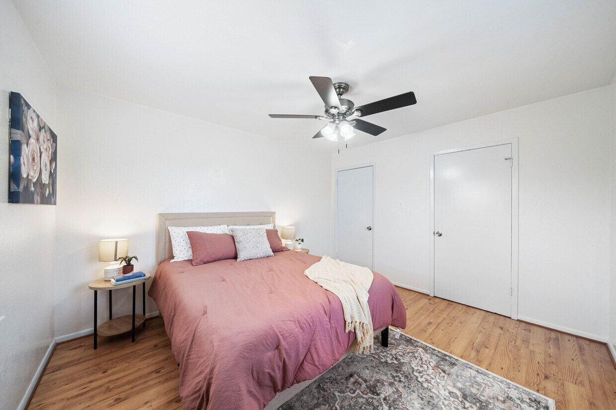 Foto del edificio - 3330 Avenue O 1/2