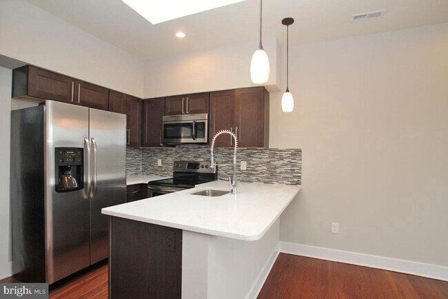Foto del edificio - 400 S 45th St