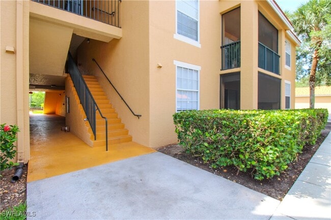 Foto del edificio - 8659 River Homes Lane