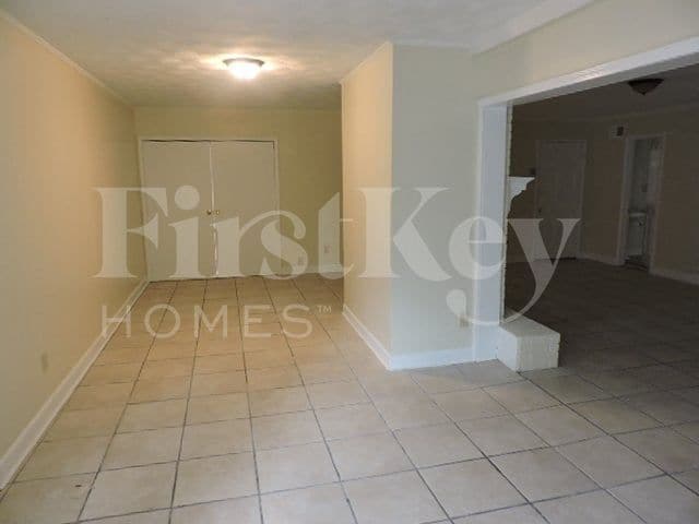 Foto del edificio - 3347 Bluemont Dr