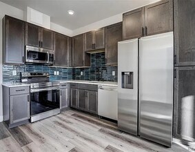 Building Photo - 1208 Quitman St