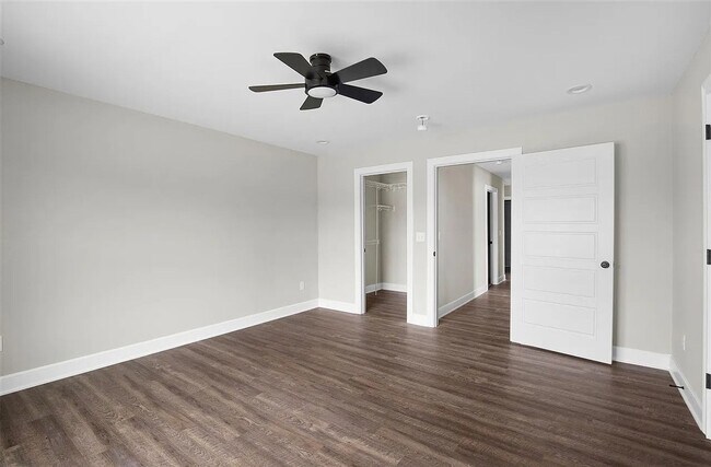 Foto del edificio - 3 Bed/2 Bath Home with 2 Car Garage