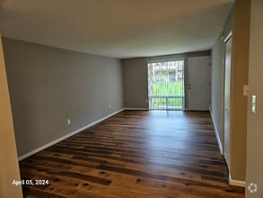 Building Photo - 524 Wilson Bridge Dr