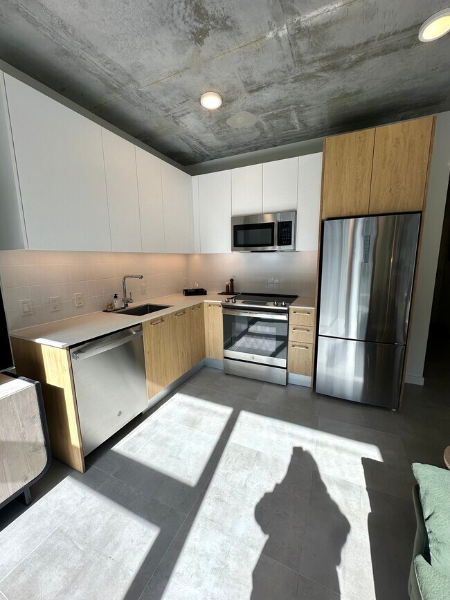 Foto del edificio - 370 NW 33rd St