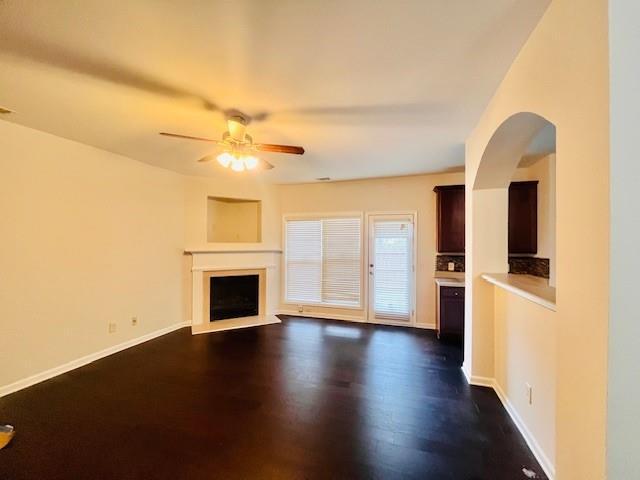 Foto del edificio - 2161 Oakland Grove Pl