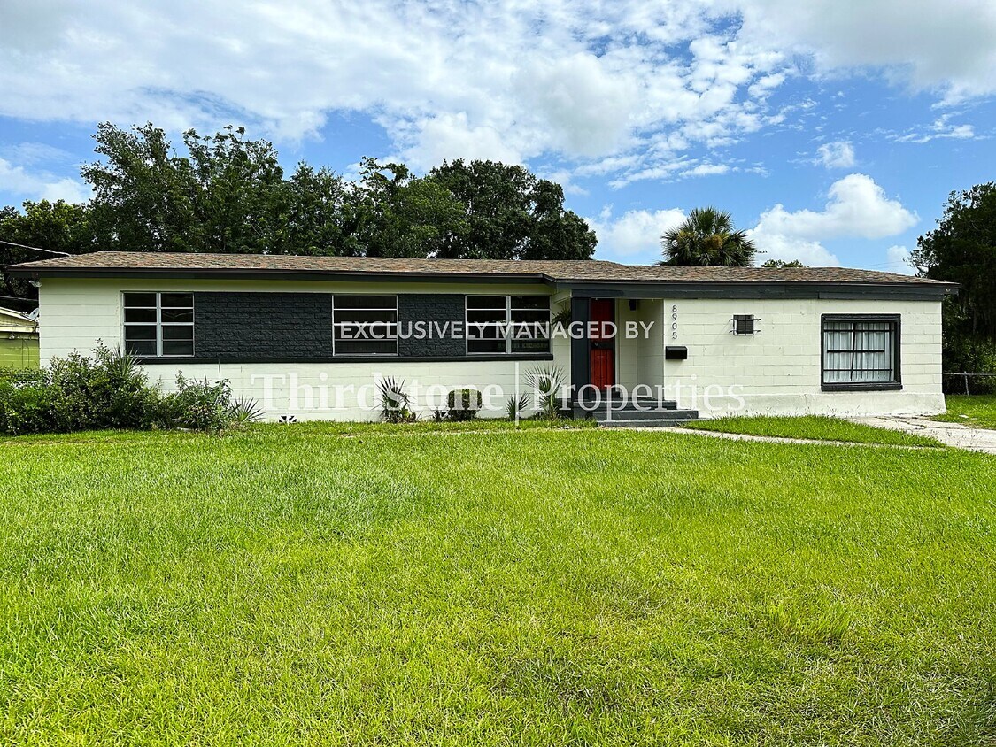 Foto principal - 8905 Castle Blvd, Jacksonville, FL 32208