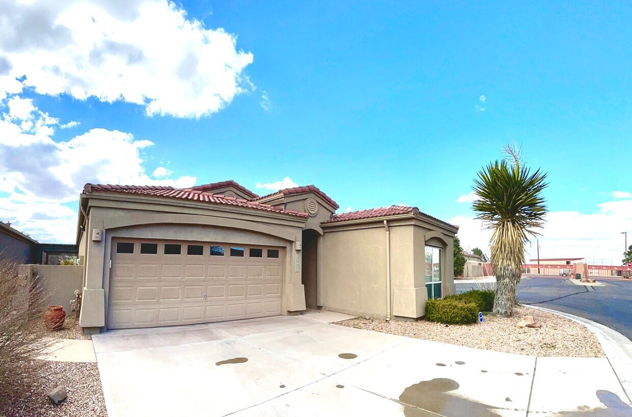 Primary Photo - NW Gated Community