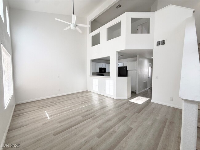 Foto del edificio - 61 Belle Point Ave