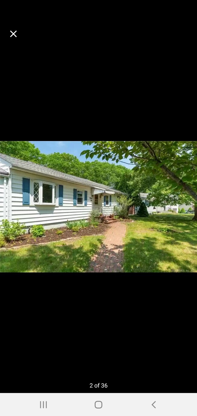 Building Photo - 31 N Forest Cir