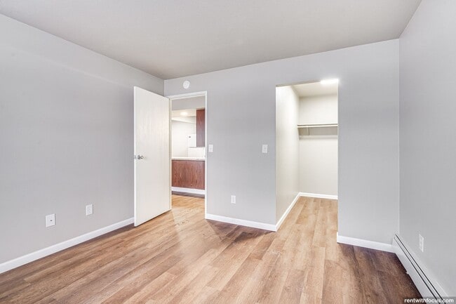 Interior Photo - Stonecreek Apartments