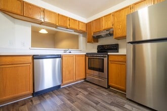 Interior Photo - Lake Village of Rochester Hills