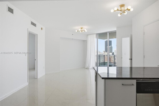 Building Photo - 350 S Miami Ave