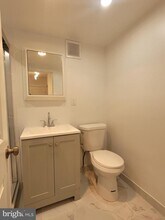 Building Photo - 224 W Rittenhouse Square