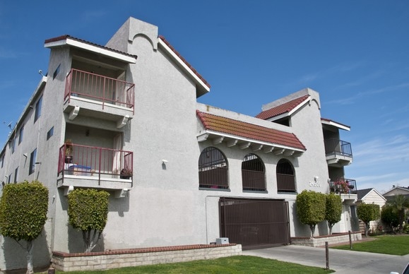 Foto principal - 24505 S Avalon Blvd