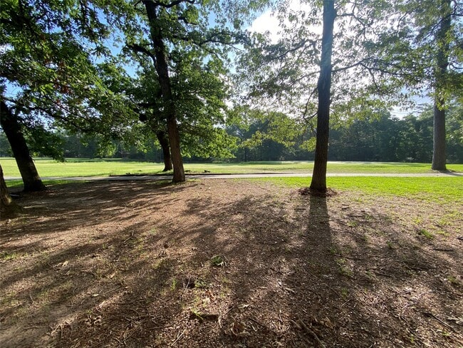 Building Photo - 22358 Piney Point Rd