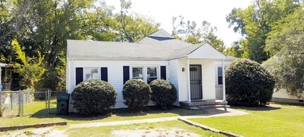 Building Photo - 202 N Howell Ave