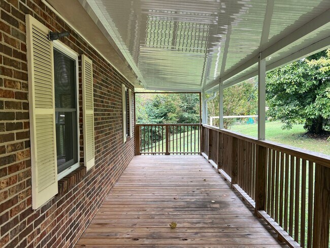 Foto del edificio - 3bedroom 1bath in Central Jonesborough