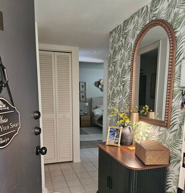 Foto del edificio - 2612 Clubhouse Dr