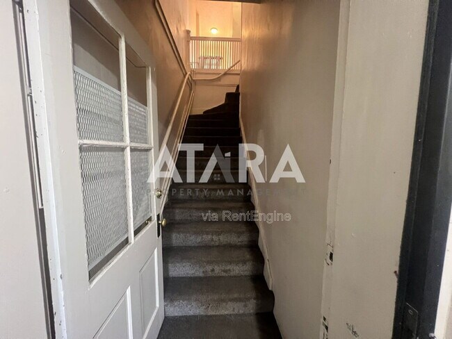 Foto del edificio - 232 W 300 N