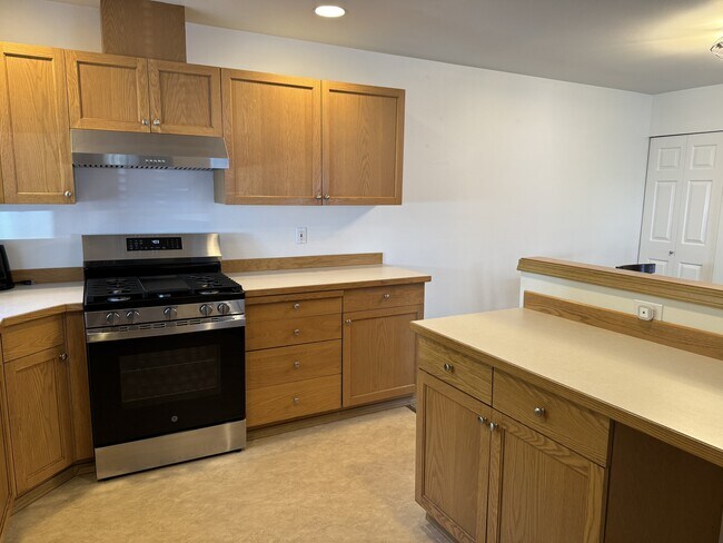 Building Photo - 3567 Courtyard Ln