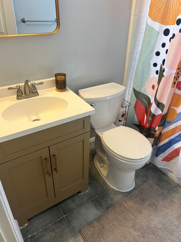 Foto principal - 2303 Farrington Ave