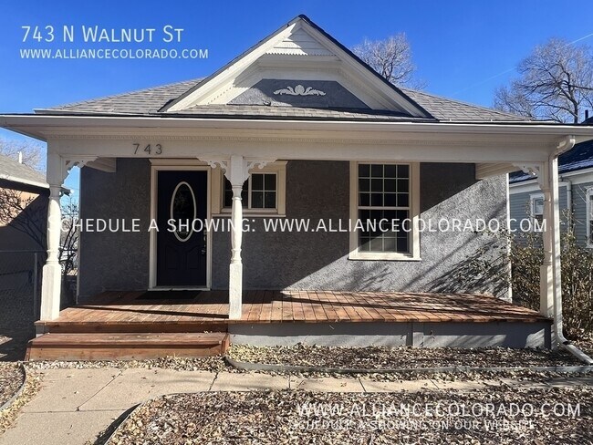 Photo - 743 N Walnut St House