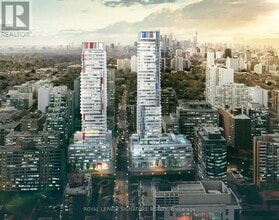 Building Photo - 161 Roehampton Ave