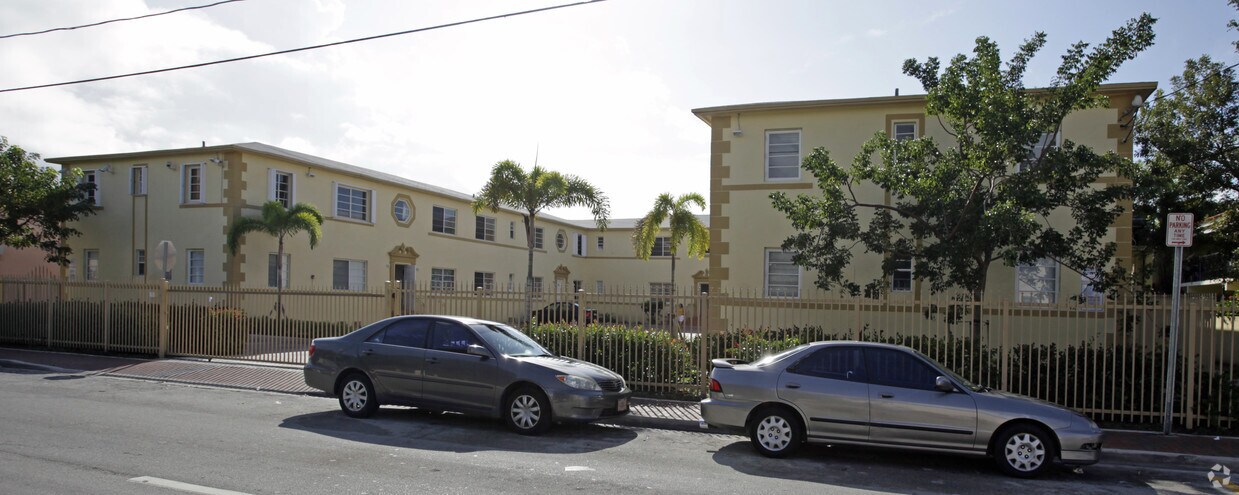 Foto del edificio - Marenee Gardens