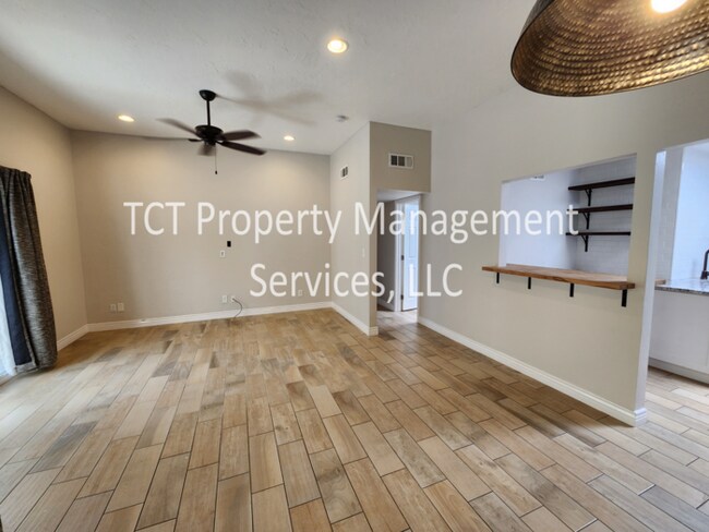 Building Photo - Beautiful 3bed 2bath in Tempe.