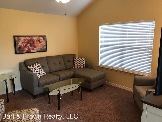 2 br, 2 bath House - 151 Vixen Circle Unit J photo'