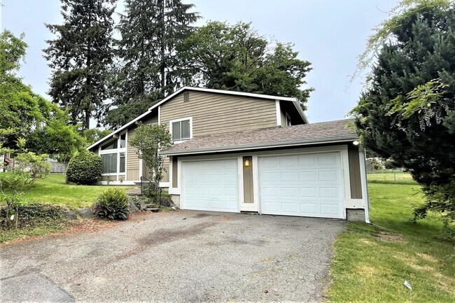 Building Photo - 2222 SW 308th St