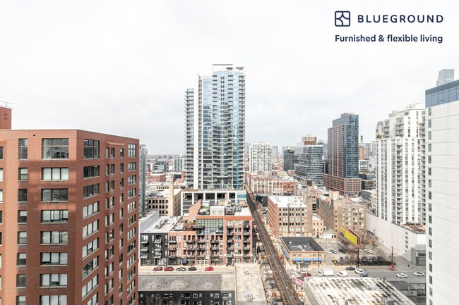 Foto del edificio - 311 W Illinois St