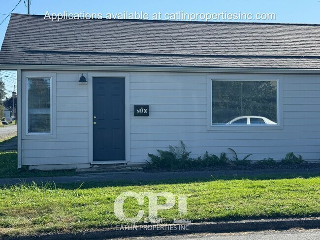 Foto del edificio - 710 Cedar St