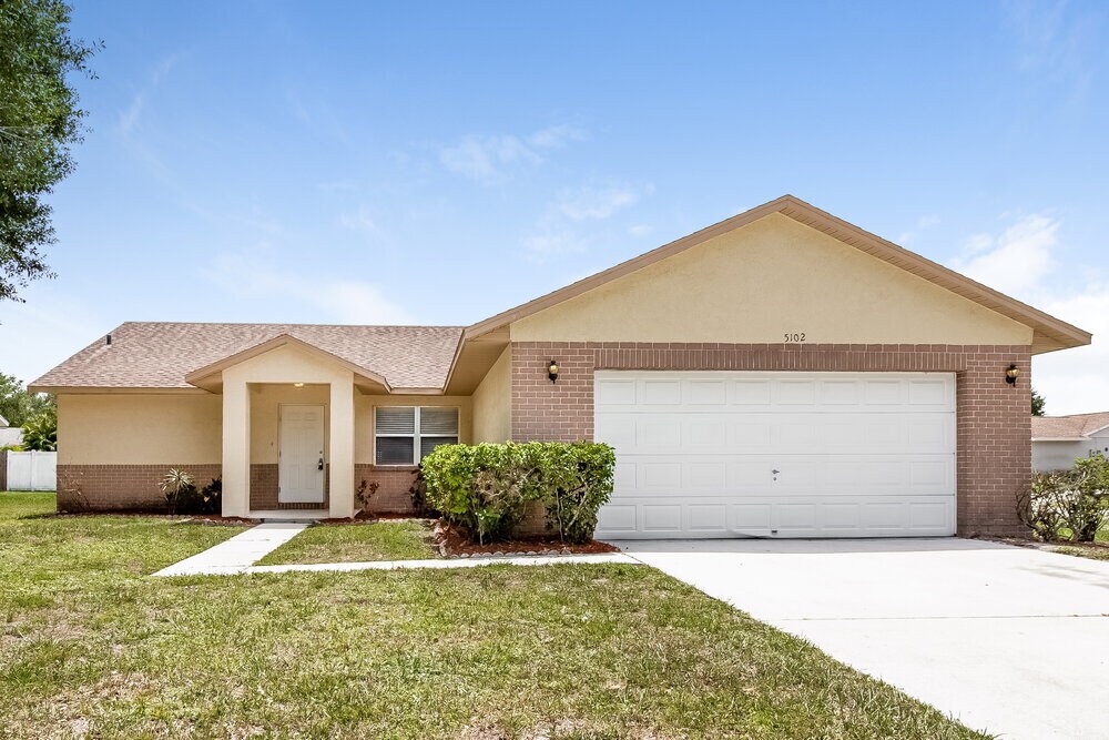 Foto principal - 5102 25th Ave Dr E
