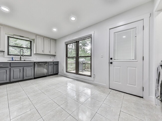 Foto del edificio - 932 Blackwell Trail