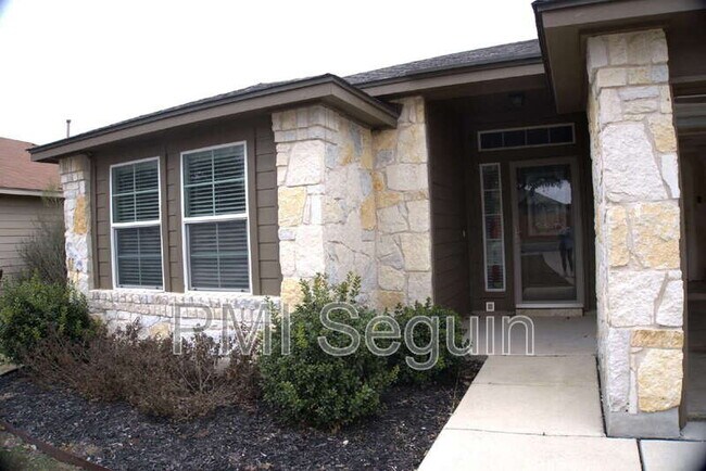 Foto del edificio - 111 Hoya Ln