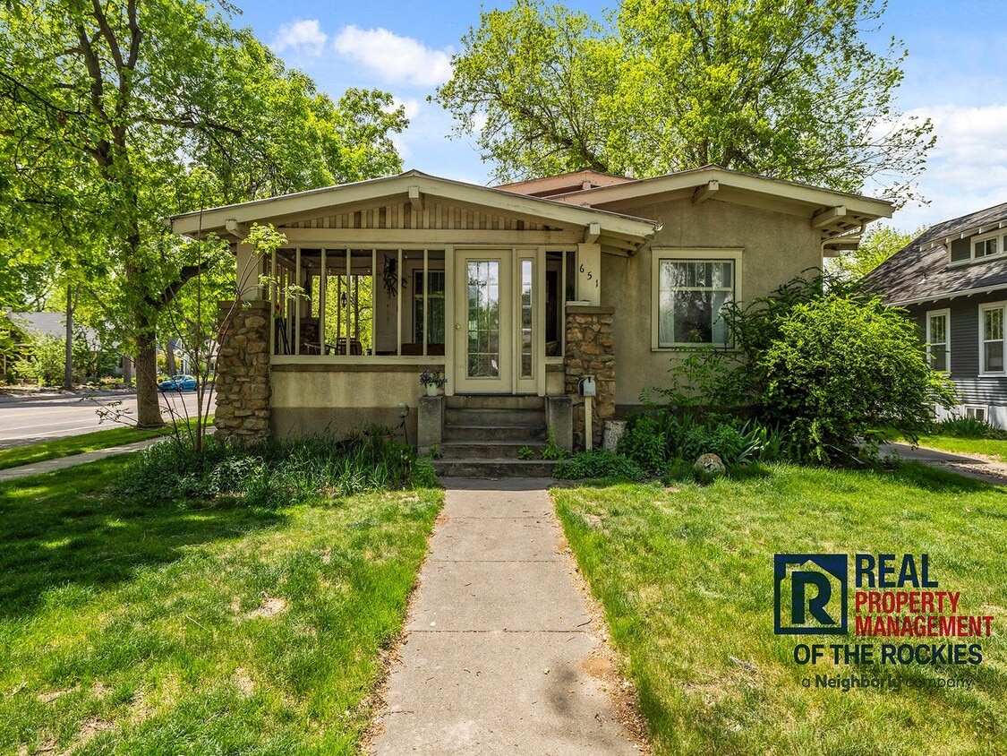 Primary Photo - Charming 2 Bed 1 Bath House in Old Town!