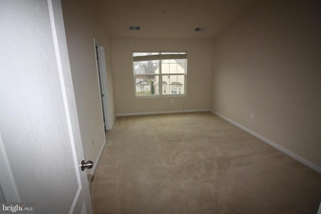 Building Photo - 7261 Stallings Dr