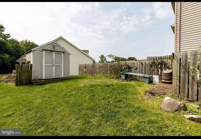 Foto del edificio - 24 E 9th St