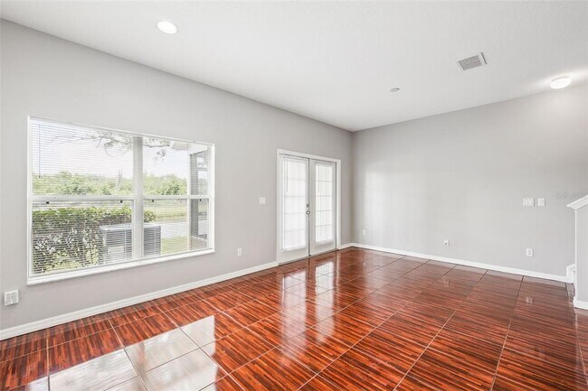 Foto del edificio - 3757 Clubside Pointe Dr