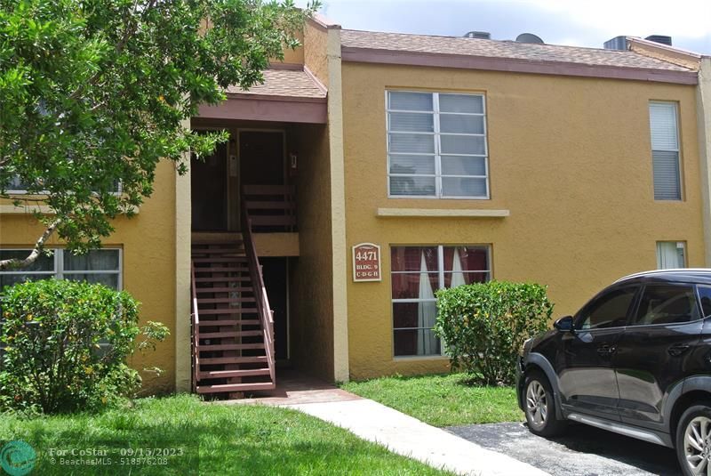 Primary Photo - 4471 Treehouse Ln