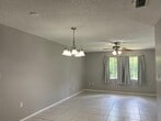 Foto principal - 1135 Southdale Rd