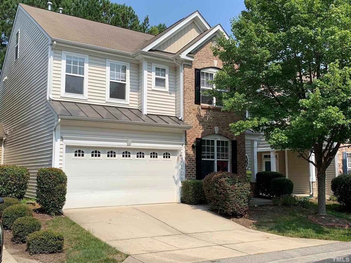 626 Abbey Hall Way, Cary, NC 27513 Townhome Rentals in Cary NC