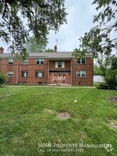 Building Photo - 4245 Rocky River Dr