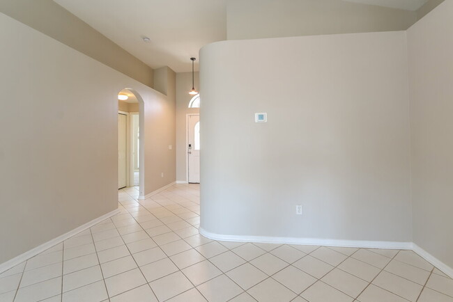 Foto del edificio - 13444 White Elk Loop