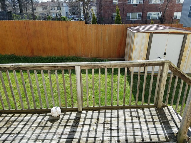 Foto del edificio - 92 Carlton St