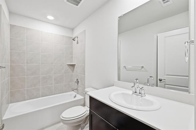 Building Photo - 145 Lost Crk Trl