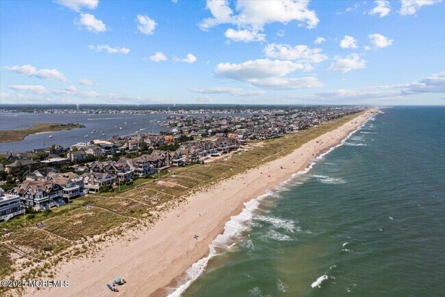 Foto del edificio - 1043 Barnegat Ln